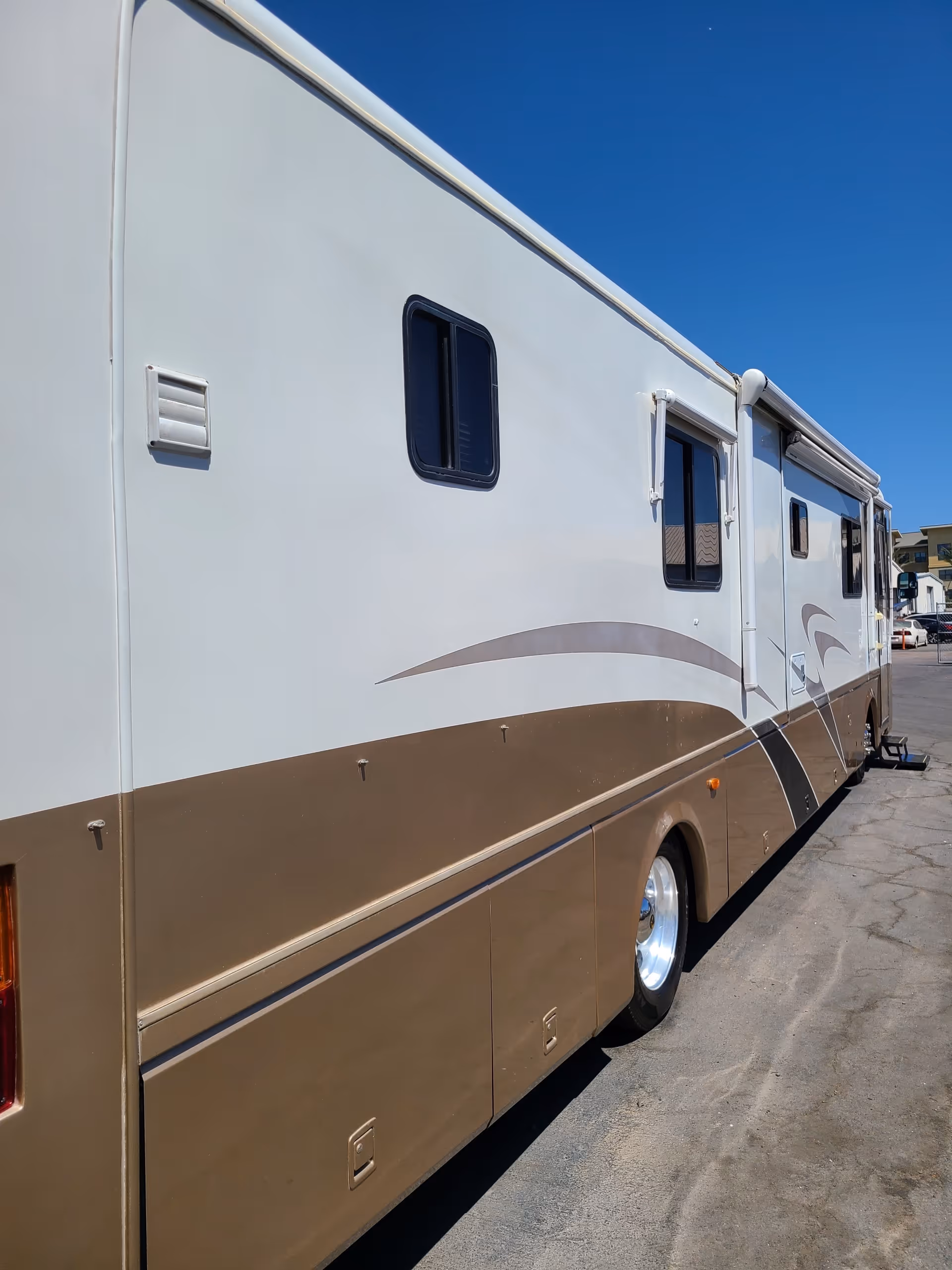 RV Detailing example 12
